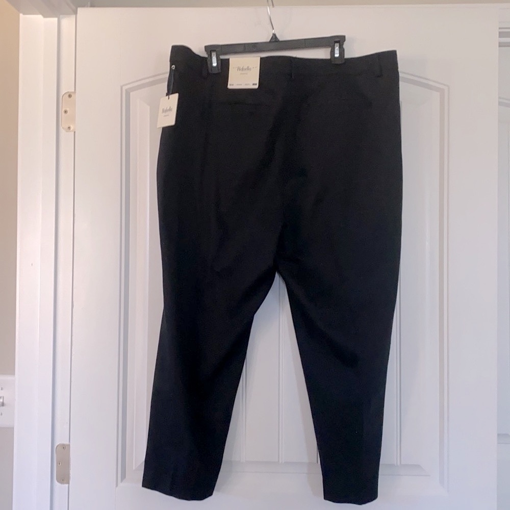 NWT Rafaela Weekend Crop Black Pants Size 18 - Picture 2 of 7